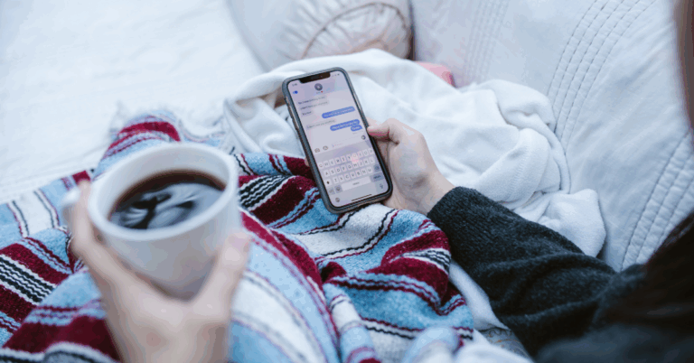 Why Shared Calendars Beat Texts for Staying in Sync